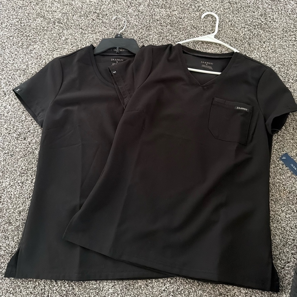Jaanuu Black Scrub Tops Size Small